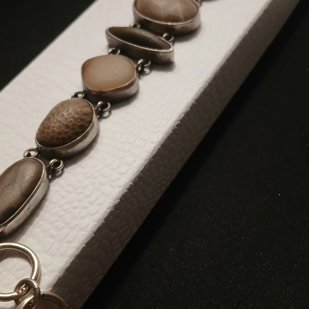 Terri Logan River Stone Toggle Clasp Bracelet Set In Genuine Silver - Picture 4 of 9